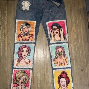 Men's Slim Straight Jeans with Graphic Patches